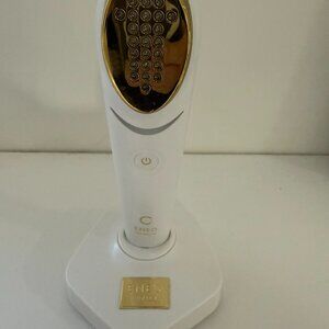 Avologi ENEO Advanced: anti-aging LED skincare device
